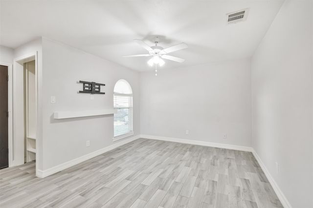 7623 Yellow Pine Drive, Houston, TX 77040