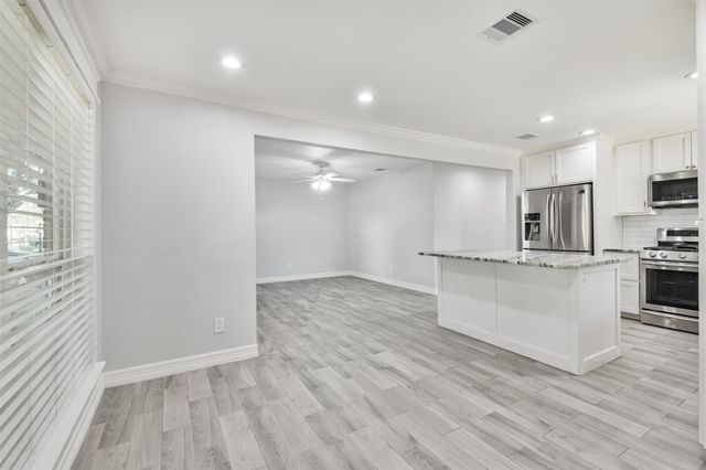 7623 Yellow Pine Drive, Houston, TX 77040