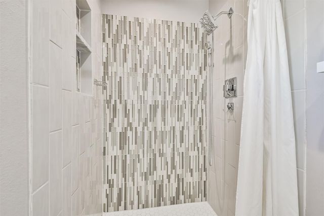 7623 Yellow Pine Drive, Houston, TX 77040