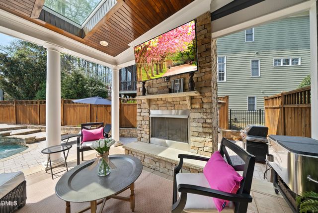 9329 Carlswood Court, Raleigh, NC 27613