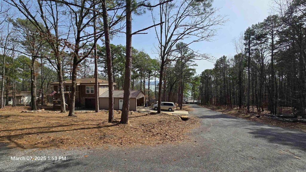 118 Cedar Valley Rd, Fairfield Bay, AR 72088