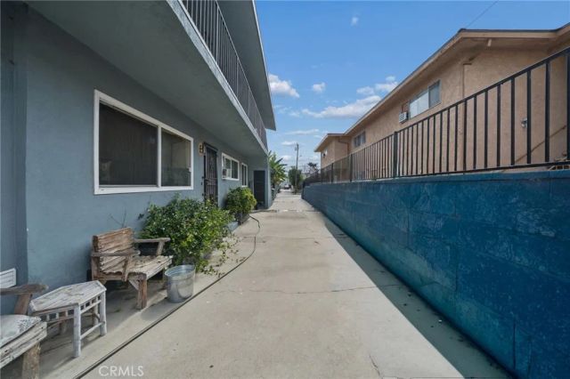 11617 Acacia, Hawthorne, CA 90250