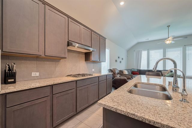 25446 Fossa Drive, Tomball, TX 77375