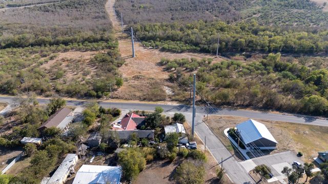 1104 E Martin Luther King Jr BLVD, Taylor, TX 76574