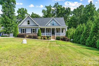 6515 Havencrest Drive, Denver, NC 28037