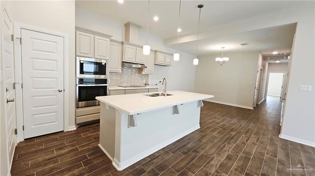 10328 N 13th Street, Mcallen, TX 78504