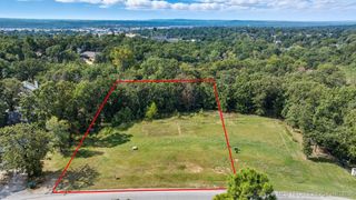 718 E Old North Road, Sand Springs, OK 74063