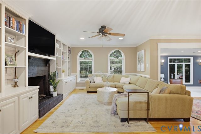 13401 Shelbourne Dr, Henrico, VA 23233