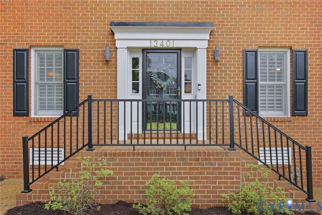 13401 Shelbourne Dr, Henrico, VA 23233