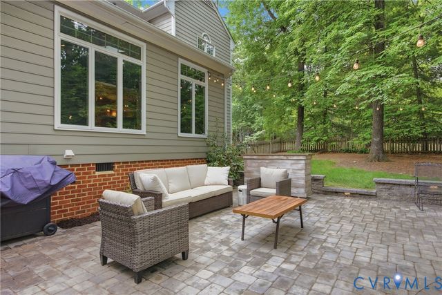 13401 Shelbourne Dr, Henrico, VA 23233