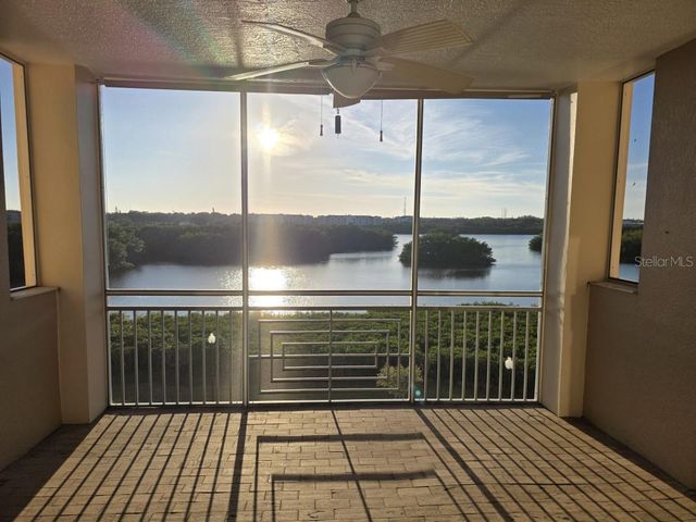 7070 KEY HAVEN ROAD 402, Seminole, FL 33777