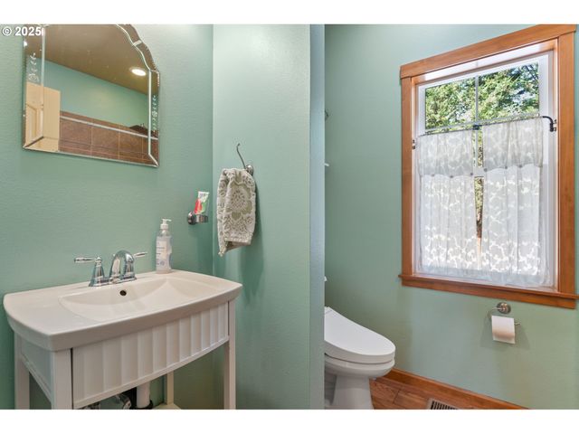 20714 Ne 265TH St, Battle Ground, WA 98604