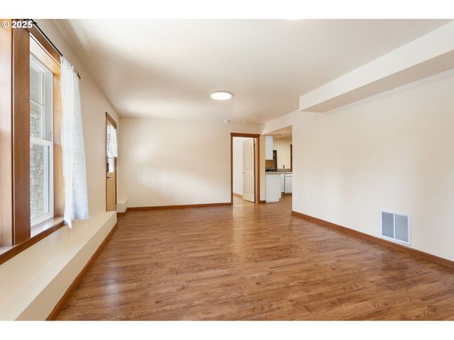 20714 Ne 265TH St, Battle Ground, WA 98604