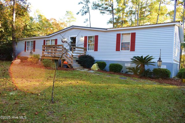 2475 Cross Lane SW, Supply, NC 28462