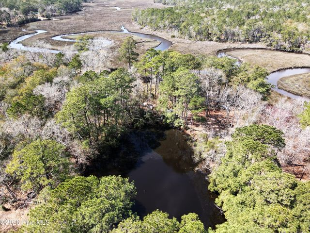 2475 Cross Lane SW, Supply, NC 28462