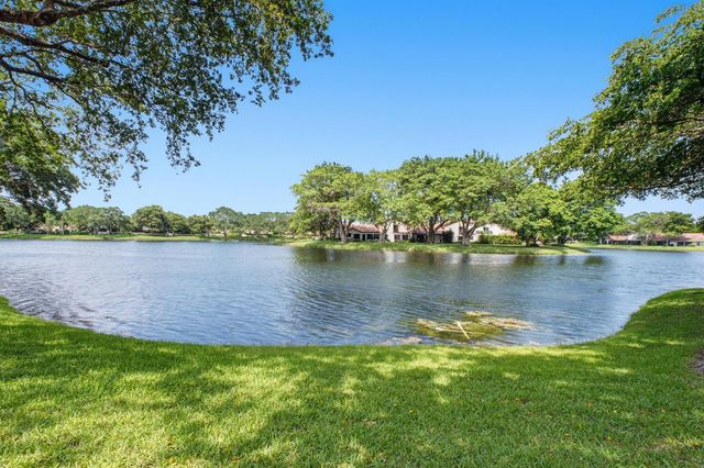 608 Northshore Drive 608, Deerfield Beach, FL 33442
