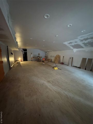 39 Dock Street, Yonkers, NY 10701