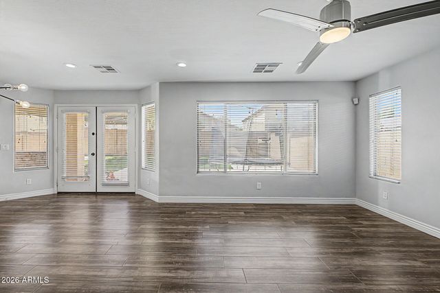 10521 W LA REATA Avenue, Avondale, AZ 85392