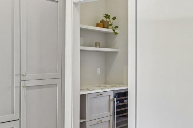 691 Willoughby NE Way, Atlanta, GA 30312