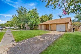9811 Mill Shadow Drive, Houston, TX 77070