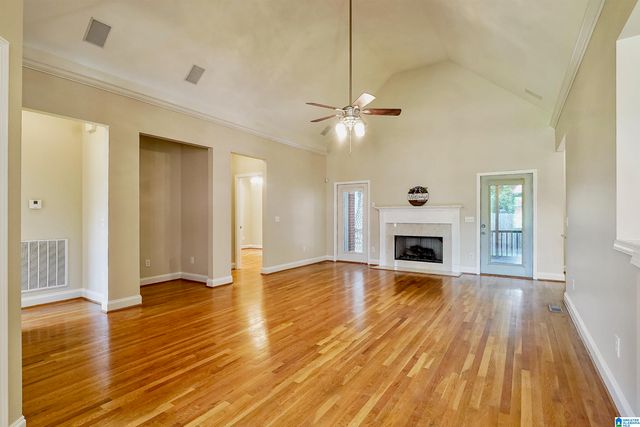 226 THOROUGHBRED LANE, Alabaster, AL 35007