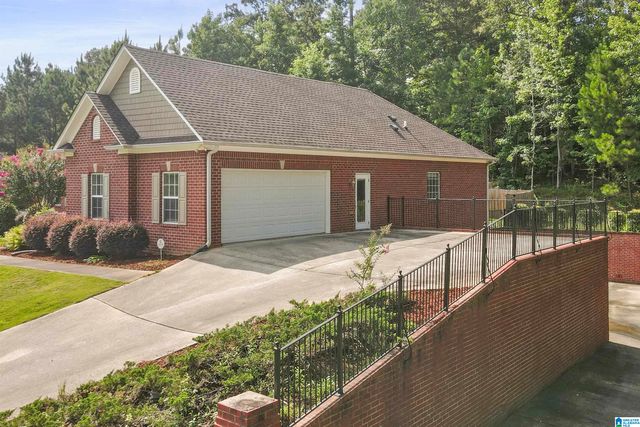 226 THOROUGHBRED LANE, Alabaster, AL 35007
