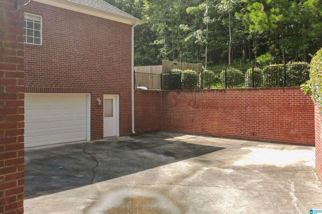 226 THOROUGHBRED LANE, Alabaster, AL 35007