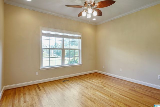 226 THOROUGHBRED LANE, Alabaster, AL 35007