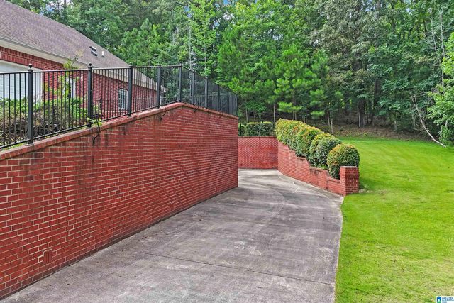 226 THOROUGHBRED LANE, Alabaster, AL 35007