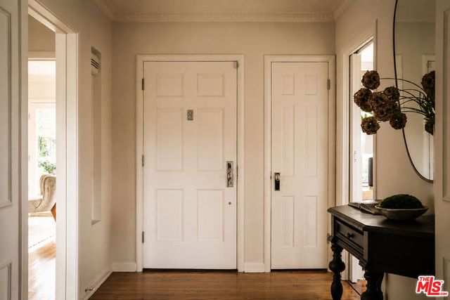 2439 Creston Way, Los Angeles, CA 90068