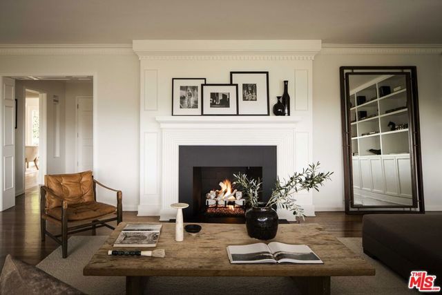 2439 Creston Way, Los Angeles, CA 90068