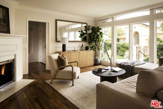 2439 Creston Way, Los Angeles, CA 90068