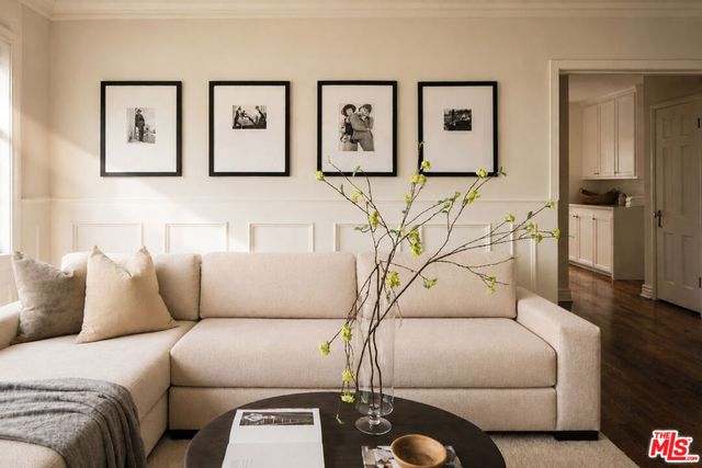 2439 Creston Way, Los Angeles, CA 90068