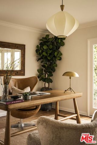 2439 Creston Way, Los Angeles, CA 90068