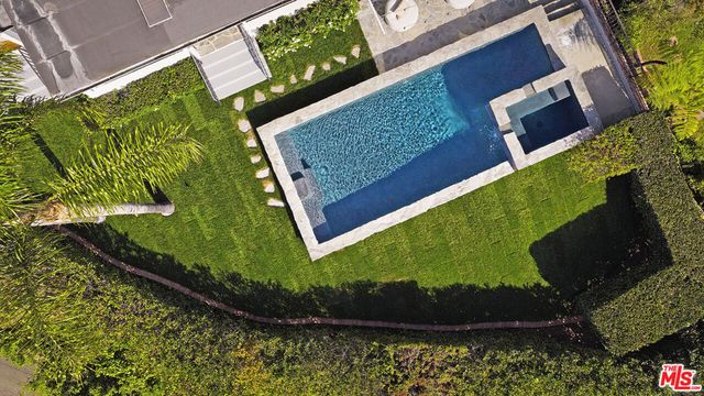 2439 Creston Way, Los Angeles, CA 90068