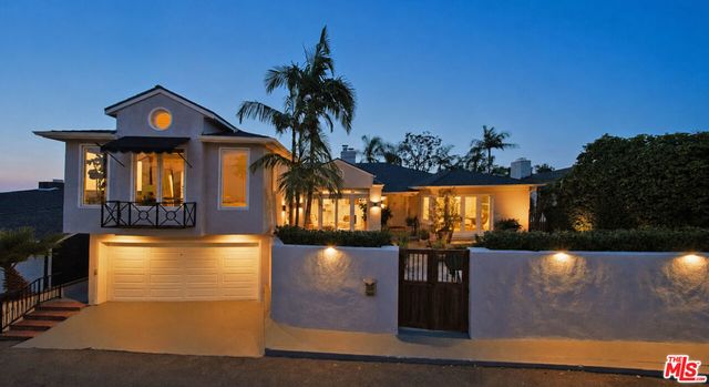 2439 Creston Way, Los Angeles, CA 90068