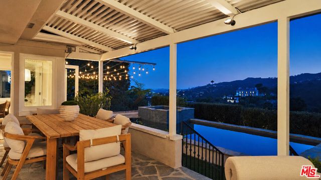 2439 Creston Way, Los Angeles, CA 90068