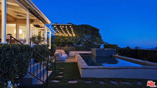 2439 Creston Way, Los Angeles, CA 90068