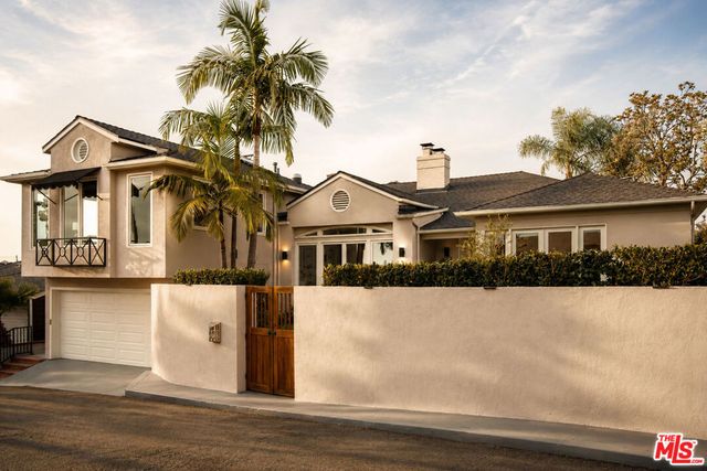 2439 Creston Way, Los Angeles, CA 90068