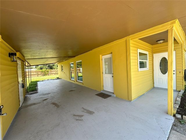 3335 DUDLEY STREET, Sarasota, FL 34235