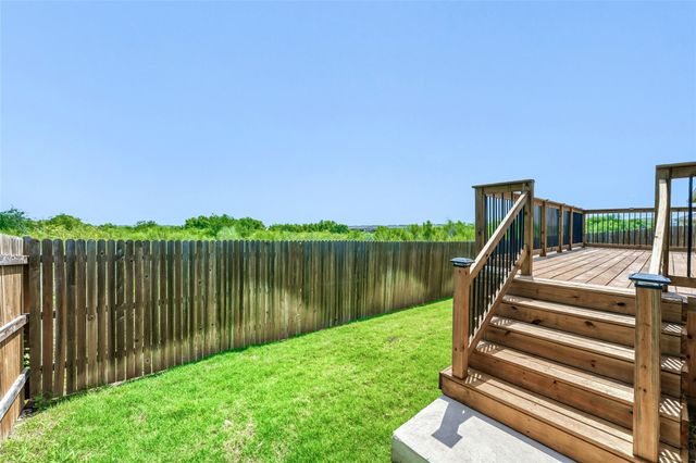 233 Calgary LN, San Marcos, TX 78666