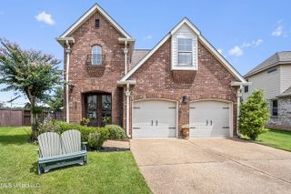 3841 Chateau Cove, Ocean Springs, MS 39564