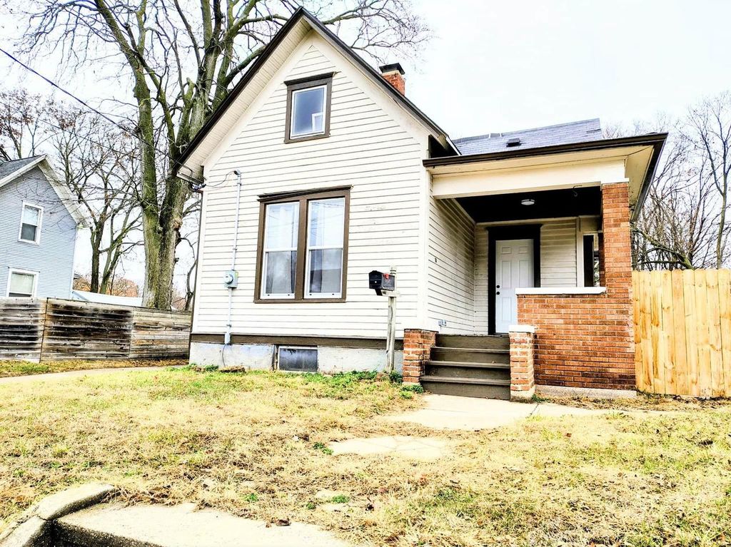 717 Vernon Avenue, Beloit, WI 53511