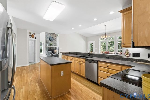 6001 Olde Hartley Pl, Glen Allen, VA 23060