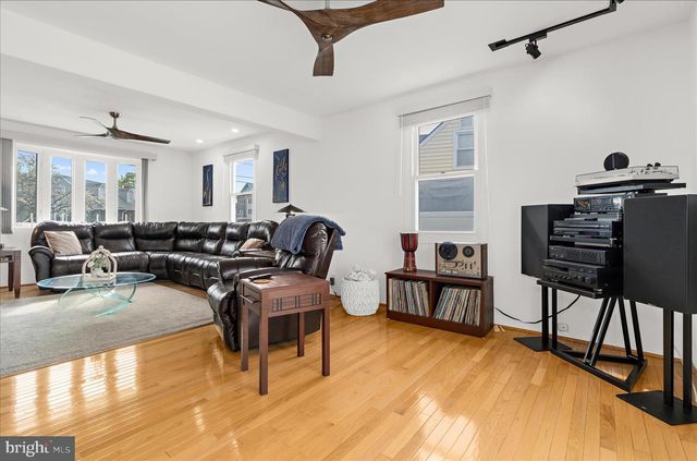 8209 PEACH ORCHARD RD, Baltimore, MD 21222