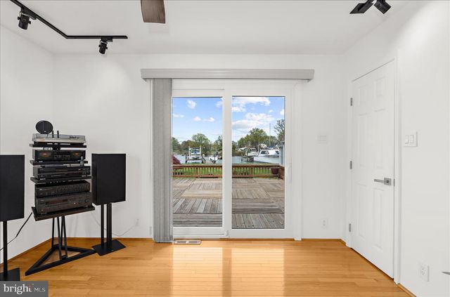 8209 PEACH ORCHARD RD, Baltimore, MD 21222
