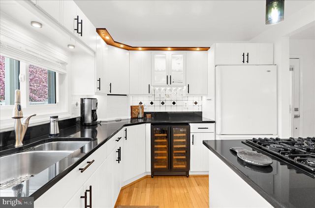 8209 PEACH ORCHARD RD, Baltimore, MD 21222