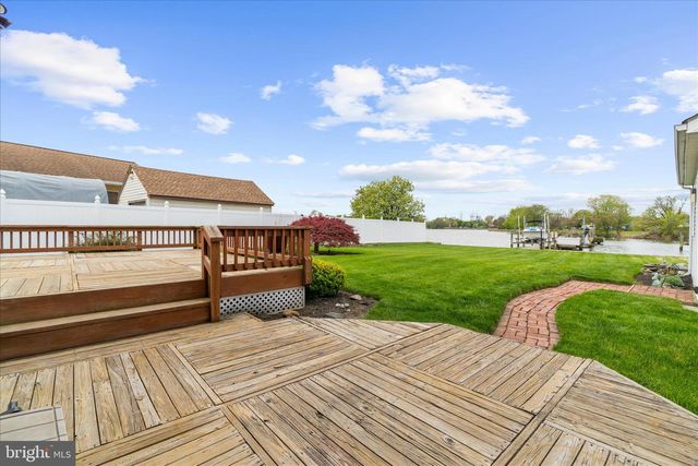 8209 PEACH ORCHARD RD, Baltimore, MD 21222