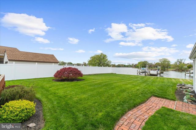 8209 PEACH ORCHARD RD, Baltimore, MD 21222