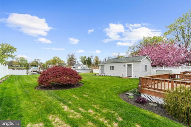 8209 PEACH ORCHARD RD, Baltimore, MD 21222